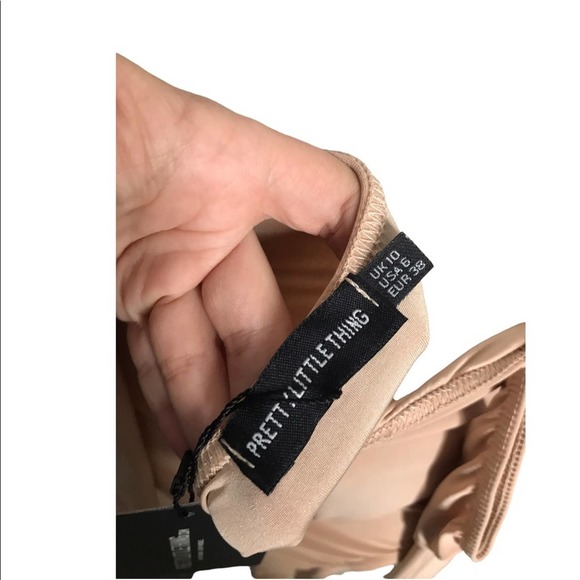 PrettyLittleThing | New Nude Contrast Stitched Low Cut Halter Snap Bodysuit - Picture 8 of 9